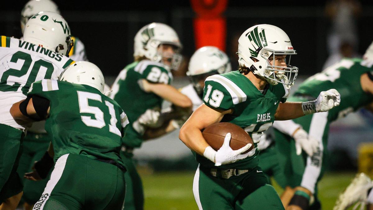 Daxton Calagna scores Templeton won 42-0 over West (Bakersfield) in a high school football game Sept. 15, 2023.
