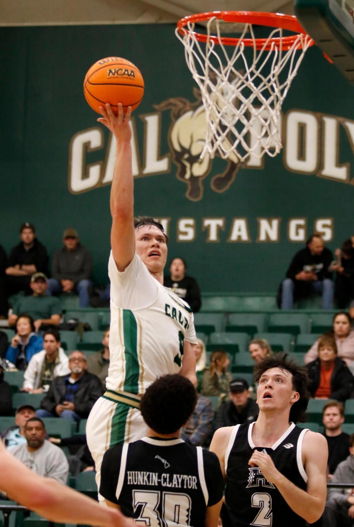 Peter Bandelj goes for a basket. Cal Poly beat Hawaii 79-63 in a men’s basketball game at Mott Athletic Center in San Luis Obispo on Thursday, Feb. 6, 2025.