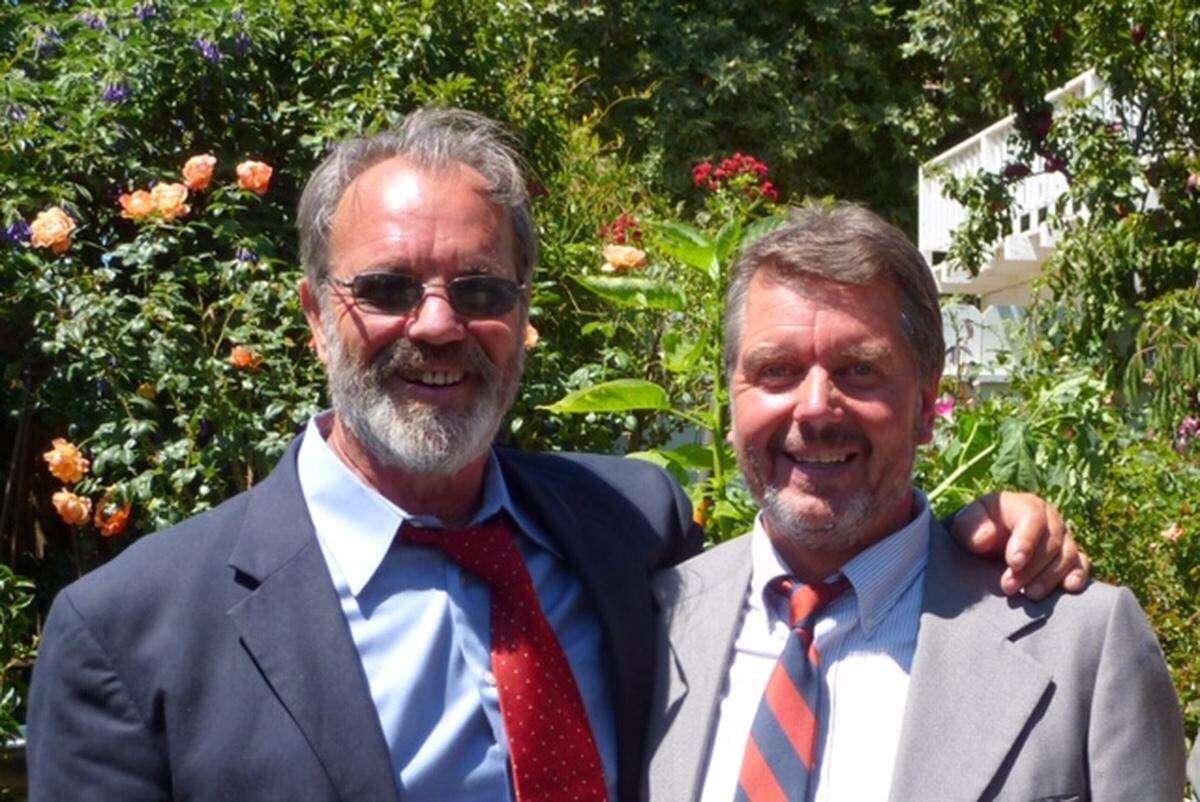 Tom Ogren, author of “Allergy Free Gardening,” and Nigel Clarke in an allergy-free garden in Guernsey.