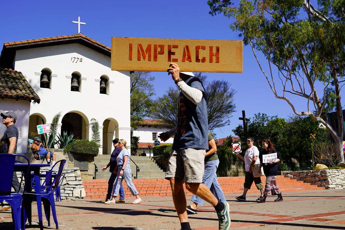 Protesters take to the streets during the No Kings protest in San Luis Obispo on Saturday, March 28, 2026. Organizers estimated around 2,500 people attended the San Luis Obispo protest, with more in Atascadero, Cambria and Grover Beach.