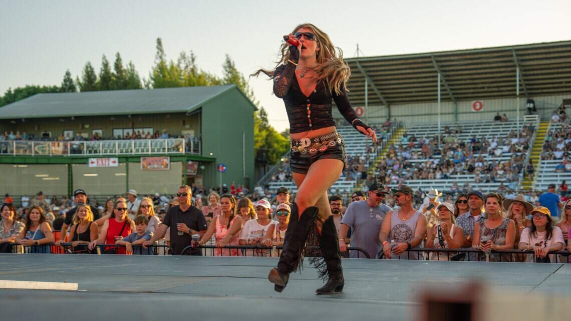 Breakout country star from SLO performs at the Mid-State Fair. ‘It’s so insane’