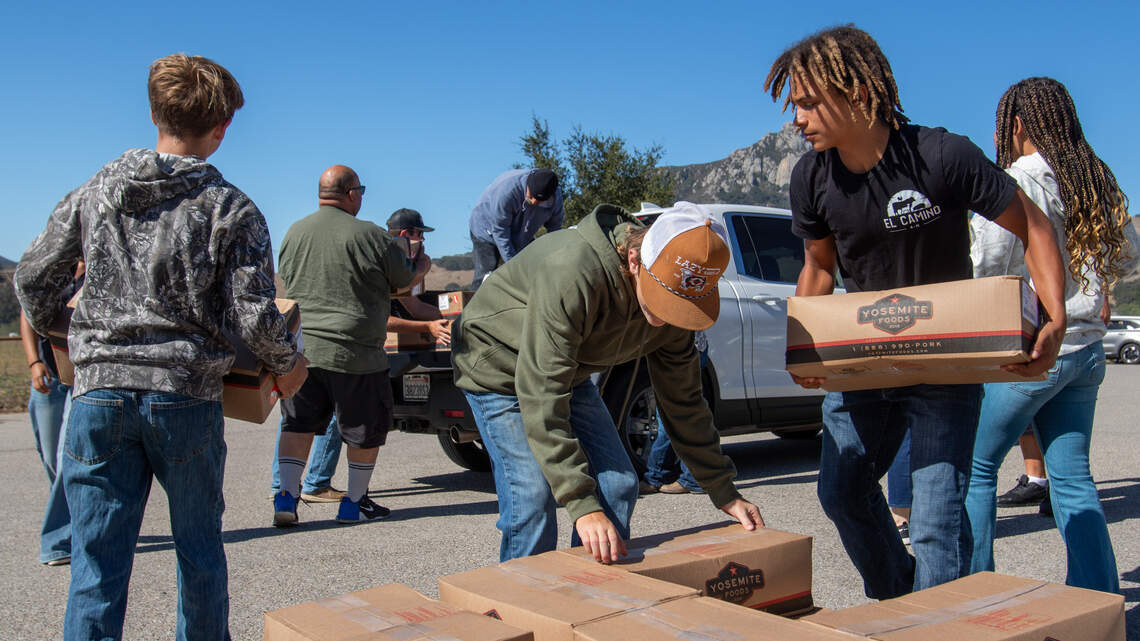 FFA, 4-H kids donate thousands of pounds of pork to SLO County charities