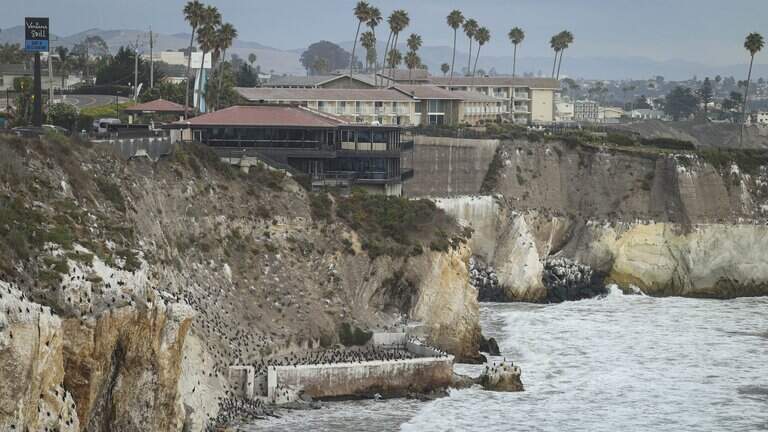 Dozens to be laid off as clifftop Pismo Beach restaurant closes amid fear of collapse