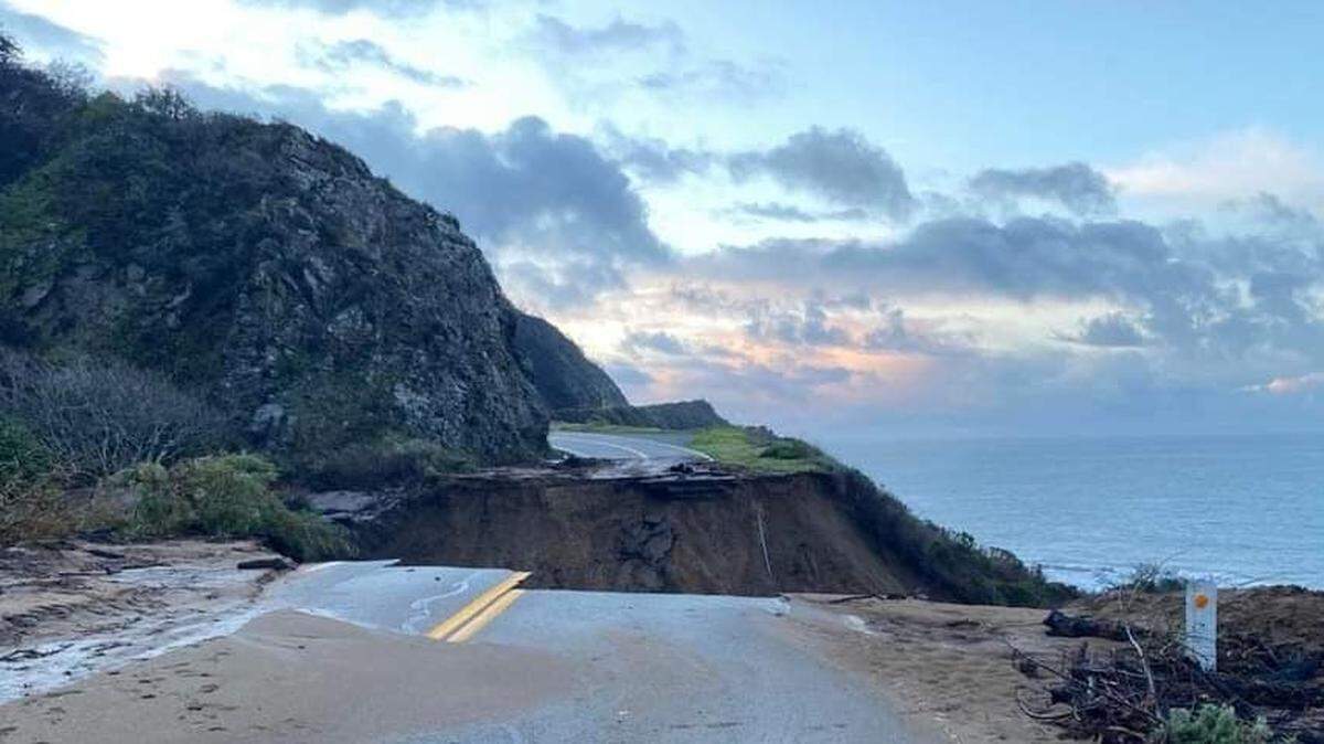 Part of Highway 1 collapsed near Big Sur in late January 2021, severing an AT&T communications cable.