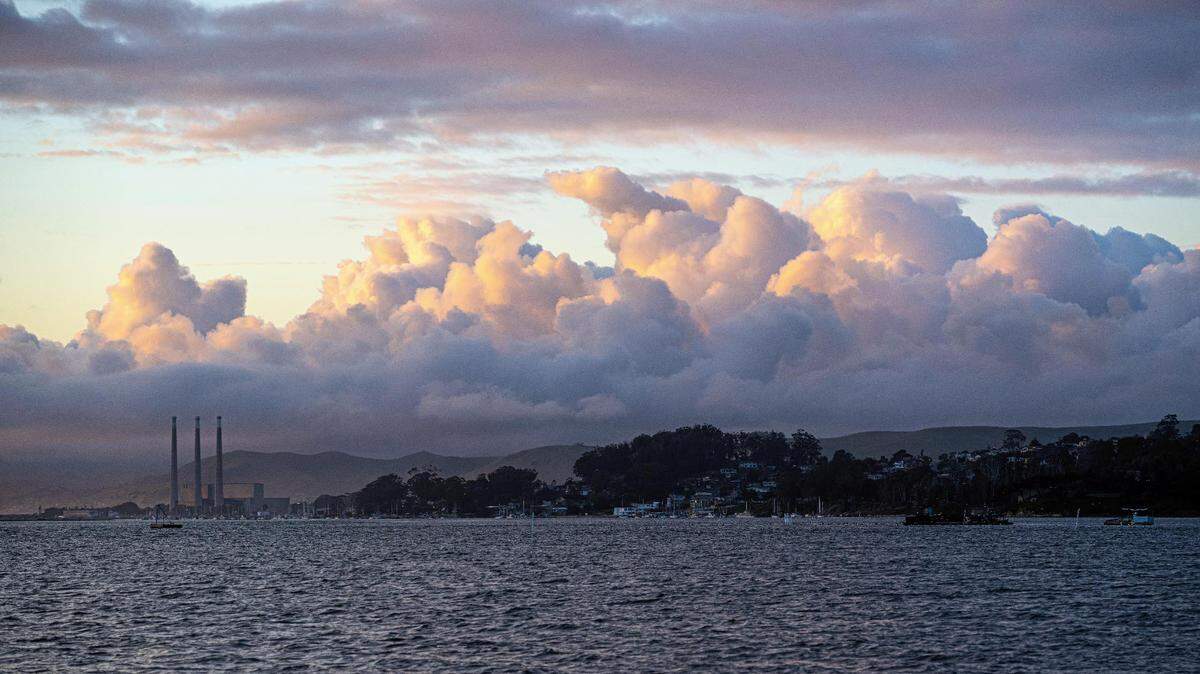 Clouds behind Morro Bay that produced lightning, thunder, and hail in early June.
