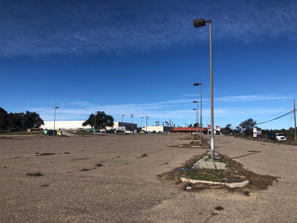 A new shopping development is coming to Nipomo with a Wendy’s drive-through restaurant, a Tractor Supply, Grocery Outlet and O’Reilly’s Auto Parts.