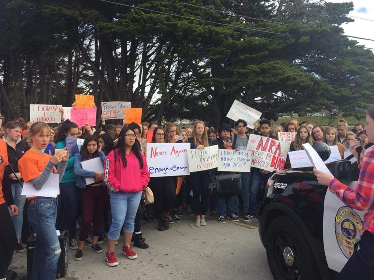 Morro Bay High School students gathered at the entrance to the school as part of a nationwide protest against gun violence in schools.