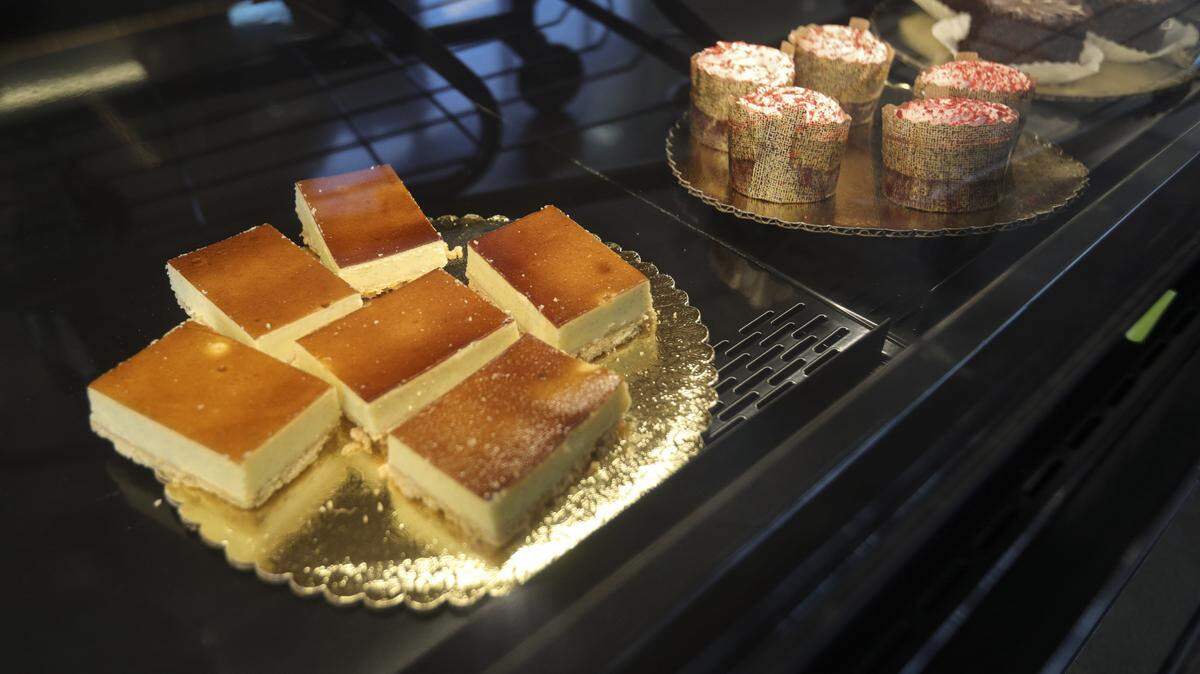 Creme brulee bars, left, red velvet cake and chocolate lava cake fresh on display from the bakery. The last days of setup were taking place on Sept. 30, 2025, for the opening of Valley Fresh Market in Atascadero.