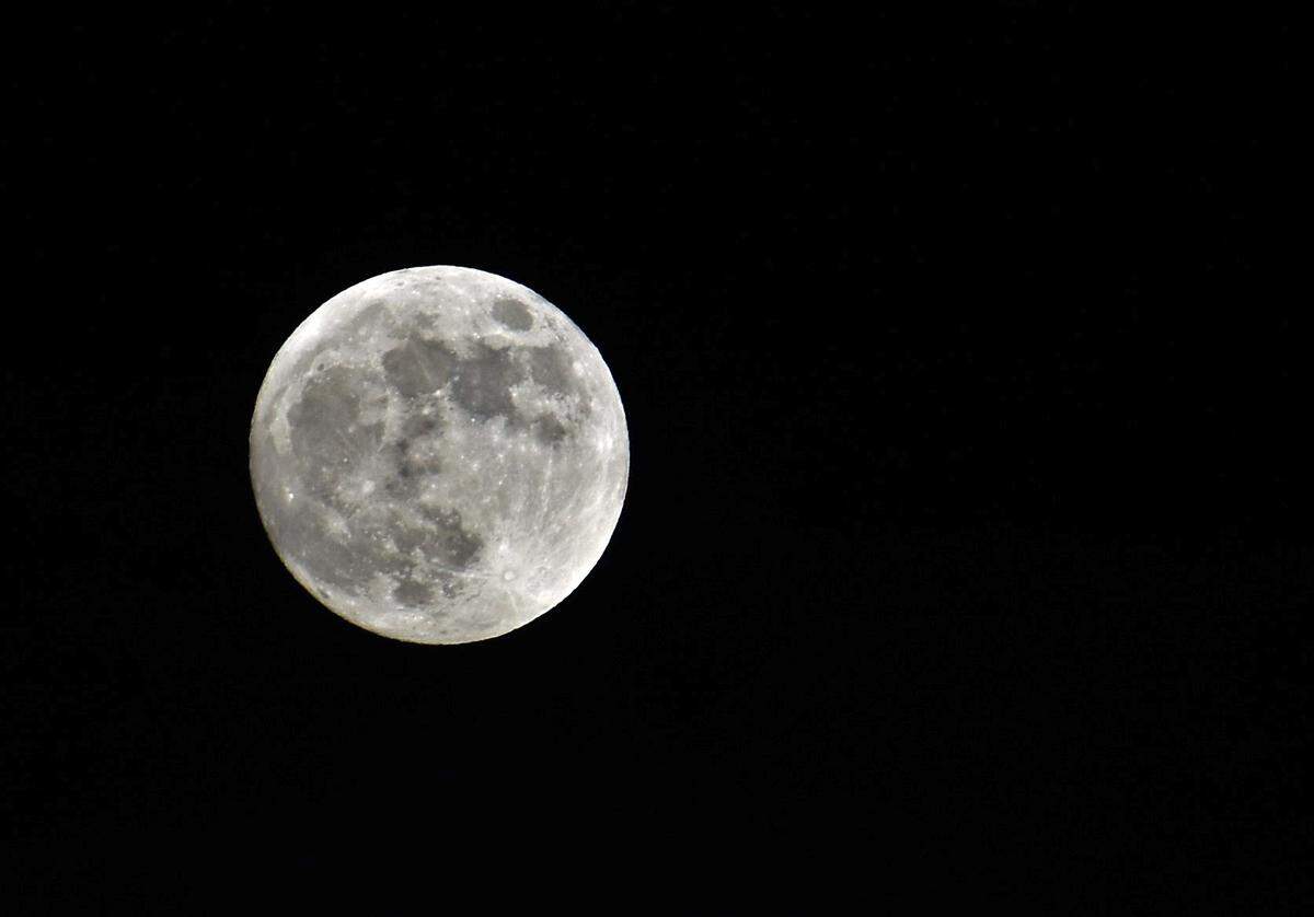 PG&E meteorologist John Lindsey shot this photo of the supermoon on Thursday, June 24, 2021.