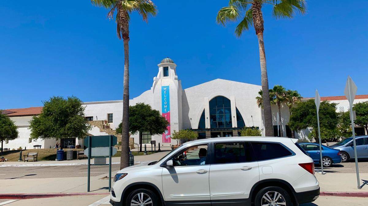 The city of Santa Barbara is moving forward with a $100 million airport terminal expansion and new parking structure at the Santa Barbara Municipal Airport.