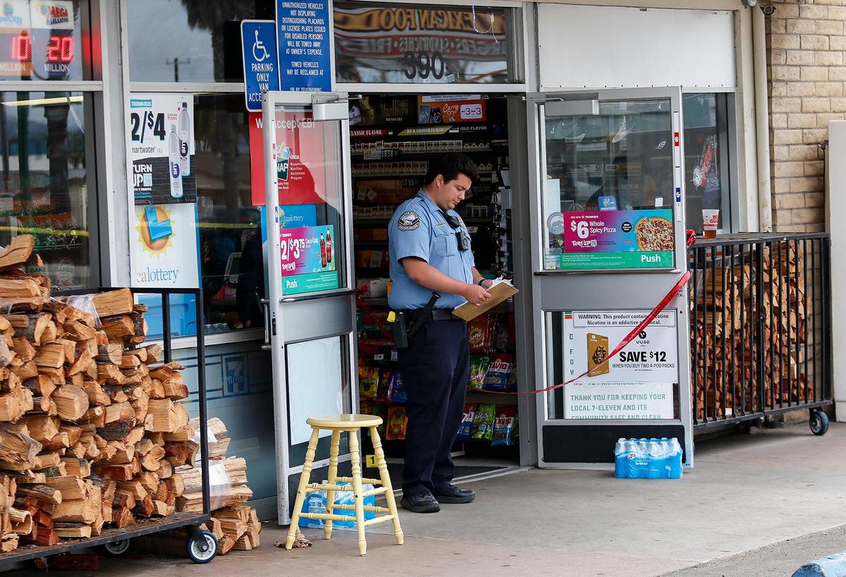 Police investigate a shooting that injured a 7-11 clerk in Grover Beach on Thursday, Aug. 17, 2023. The suspect was later arrested in San Luis Obispo after a second shooting at the Panda Express restaurant near Costco.