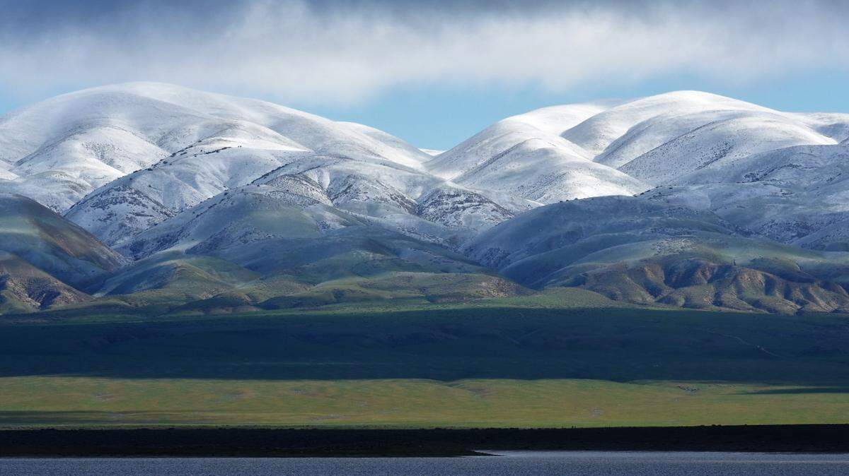 Snow on the Temblor Range at Carrizo Plain National Monument a year ago.