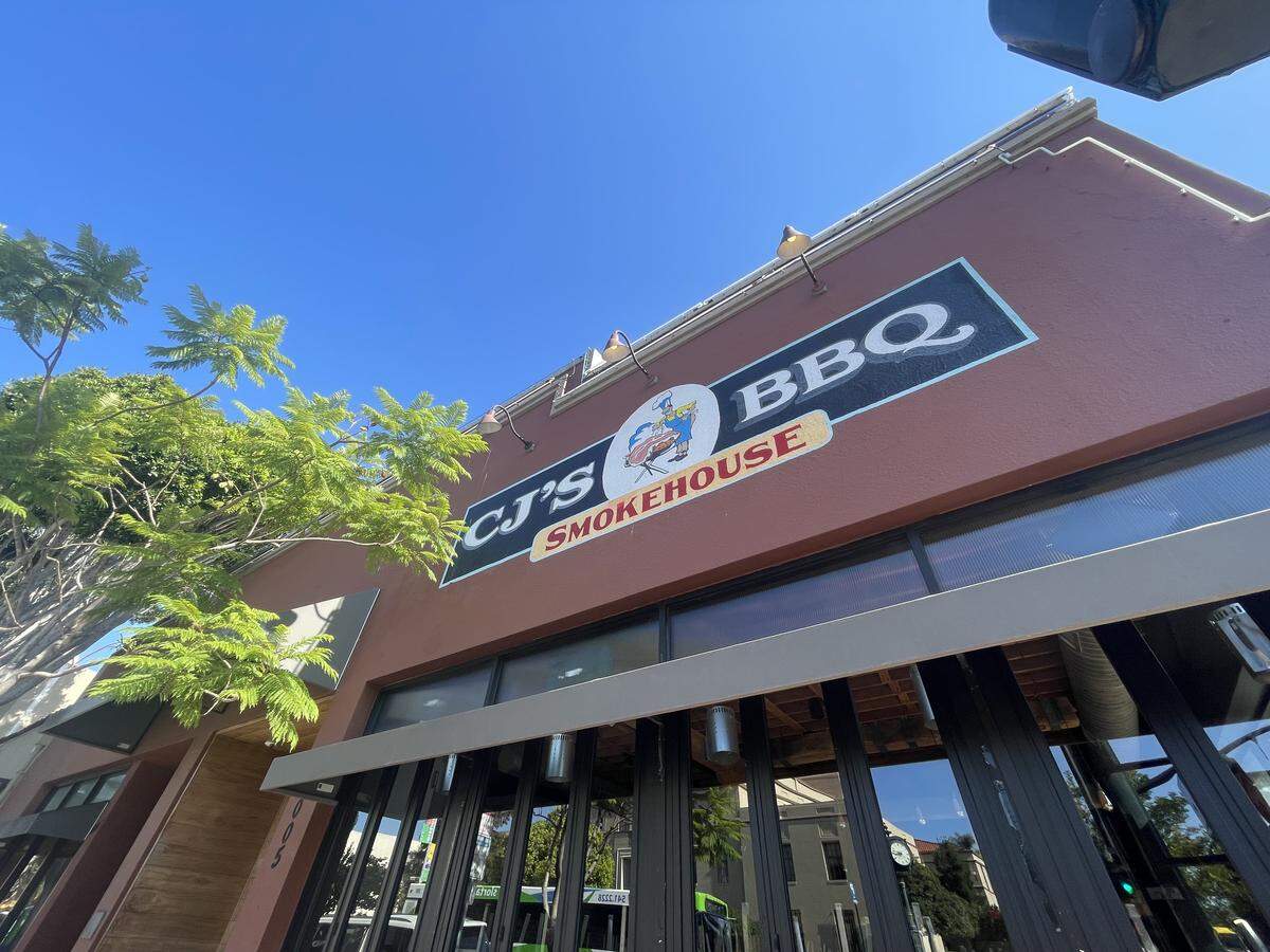 CJ’s BBQ Smokehouse in downtown San Luis Obispo had no sign announcing a closure in the window or on social media, and yet the restaurant has not been open for more than three weeks as of early October 2025.