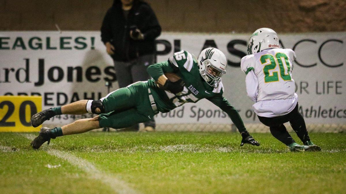 Kohen Sizemore dives over the 20 yard line. Templeton beat Roosevelt 27-14 on Nov. 4, 2022, in a first-round playoff football game.