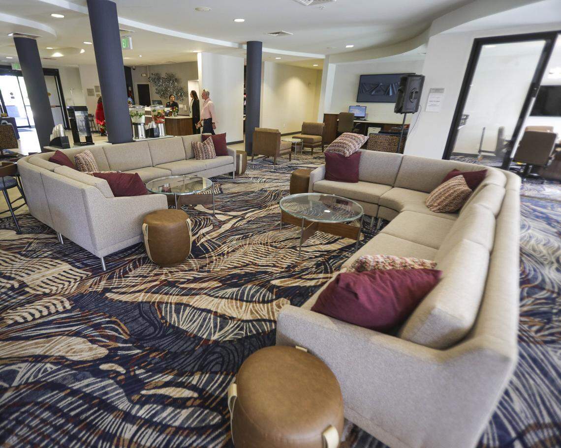 A large common area is off of the lobby near the bar. Courtyard by Marriott San Luis Obispo unveiled completion of a renovation on April 22, 2026.