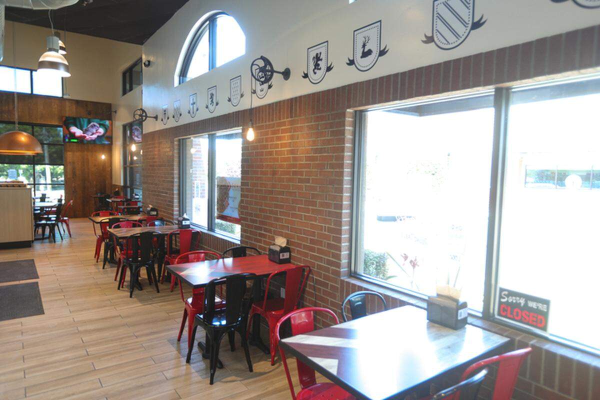 A new Round Table Pizza location is open on Broad Street in San Luis Obispo.