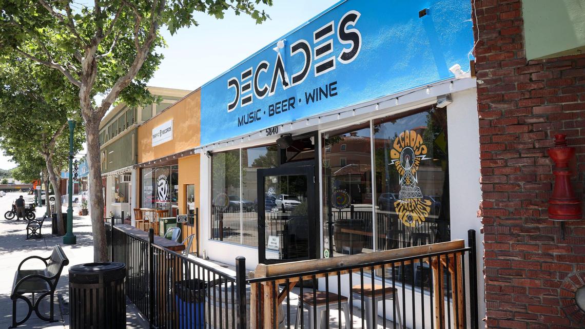 New SLO County venue offers live music, dancing & drinks. Look inside the lounge