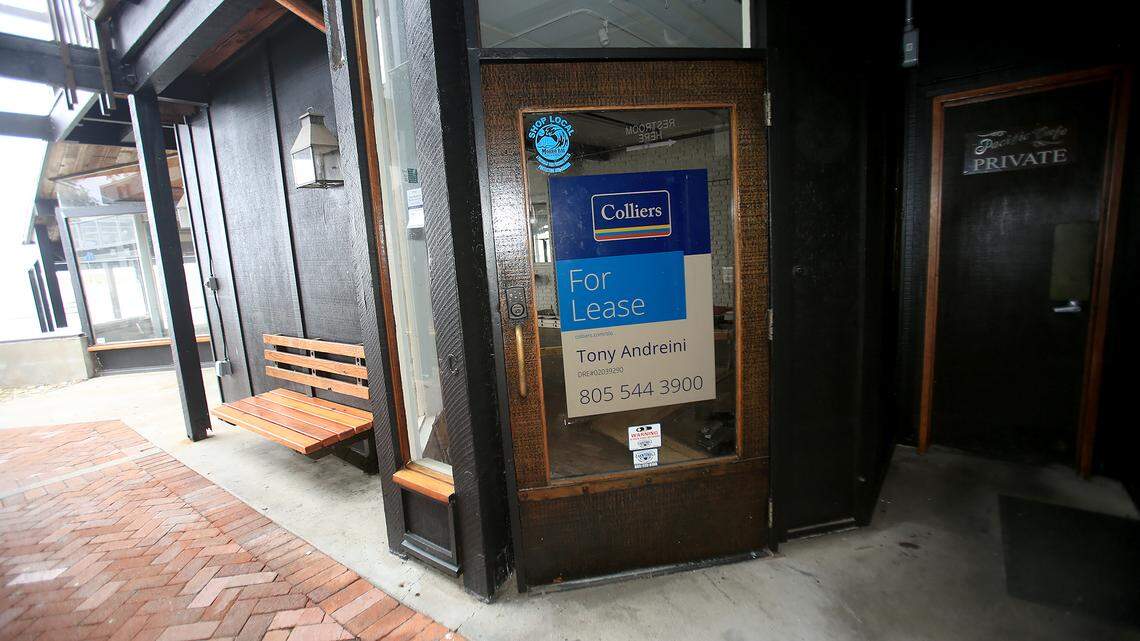 SLO County burger restaurant closes. Now it’s looking for a new home