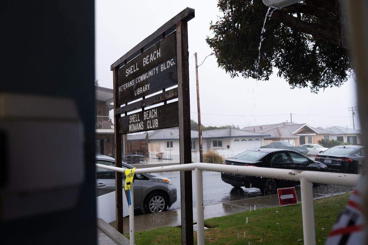 Heavy rain outside the polling place hosted at Shell Beach Veterans Hall on Nov. 8, 2022.