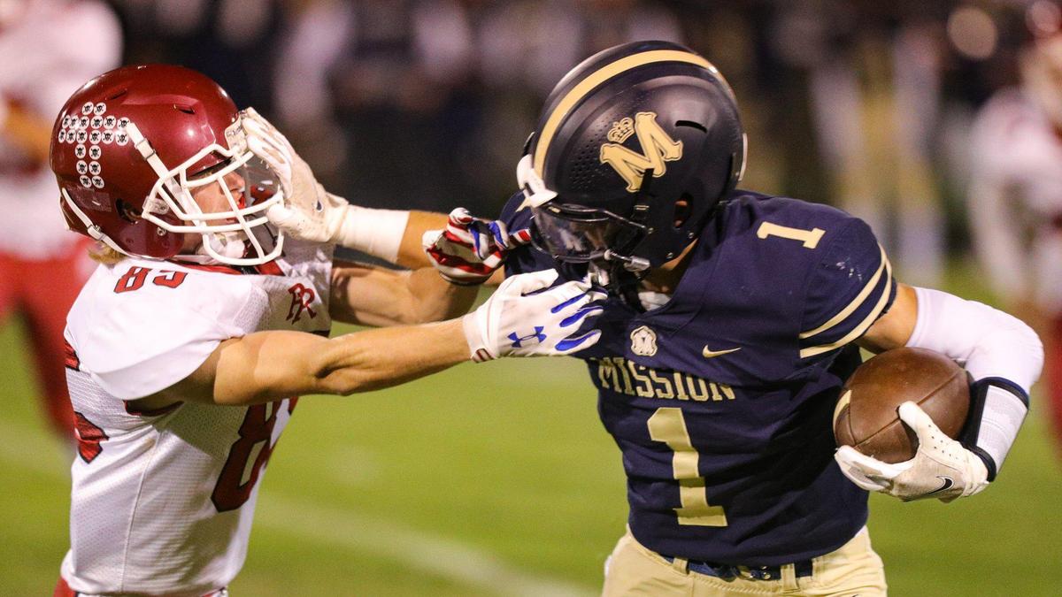 Cole Tanner runs for the Royals. Mission Prep defeated Paso Robles 28-7 in a football game on Sept. 30, 2022, in San Luis Obispo.