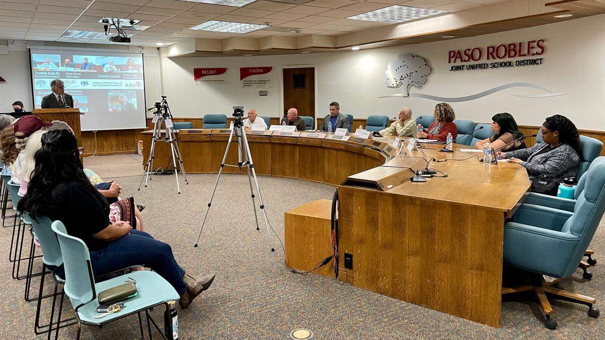 Candidates for a seat on the Paso Robles Joint Unified School District board of trustees answered questions from the League of Women Voters in a forum on Sept. 28, 2022. From left to right: Chris Arend, Peter Byrne, Jim Cogan, Frank Triggs, Sondra Williams, Adelita Hiteshew and Laurene McCoy.