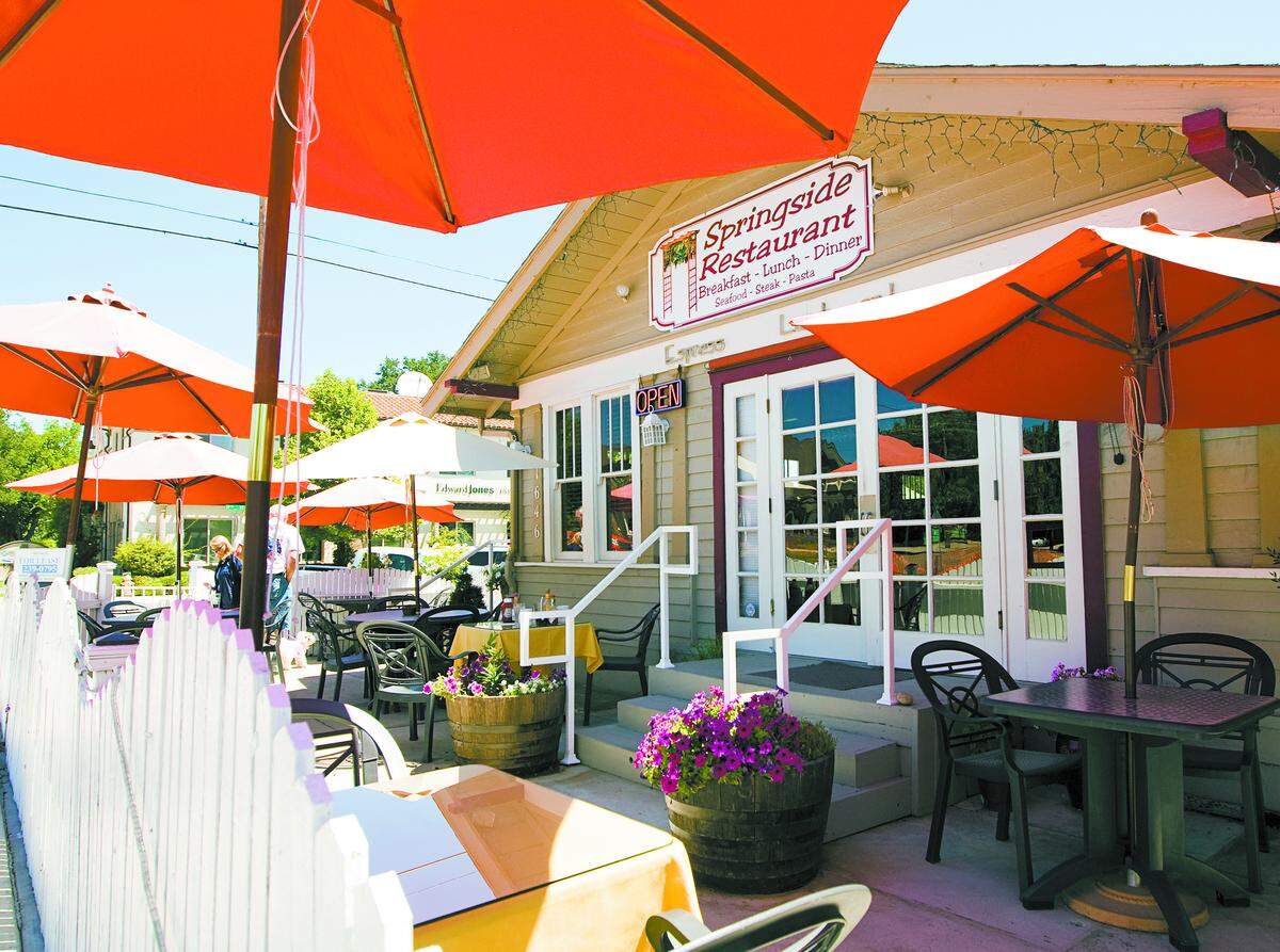 The facade and outside dining area of the Springside Restaurant in Paso Robles.