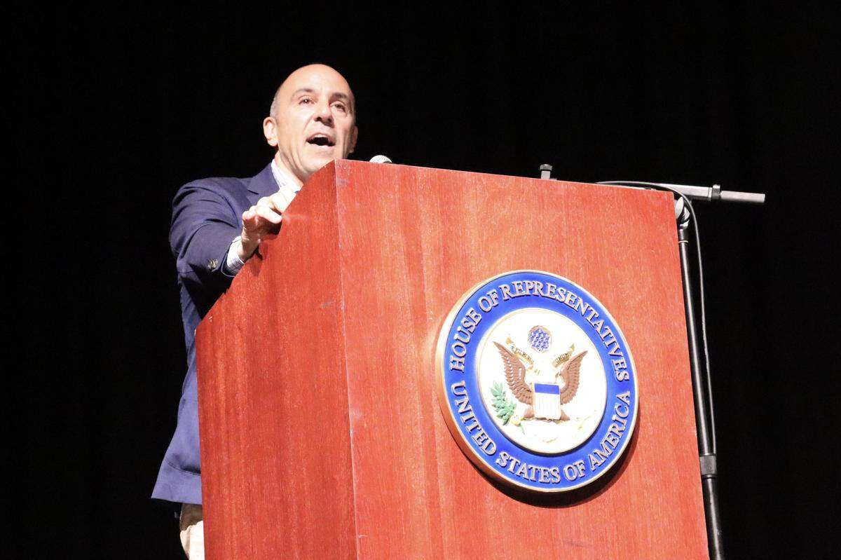 Congressman Jimmy Panetta spoke during a healthcare forum at Cuesta College on Aug. 22, 2025.