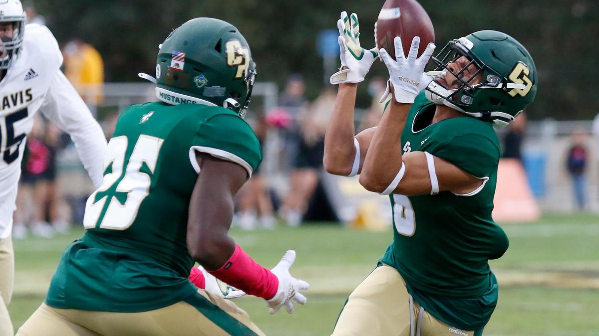 Cal Poly’s Chris Coleman catches a pass in the fourth quarter of the Mustangs’ 24-13 loss to UC Davis at Alex G. Spanos Stadium on Saturday, Oct. 23, 2021.