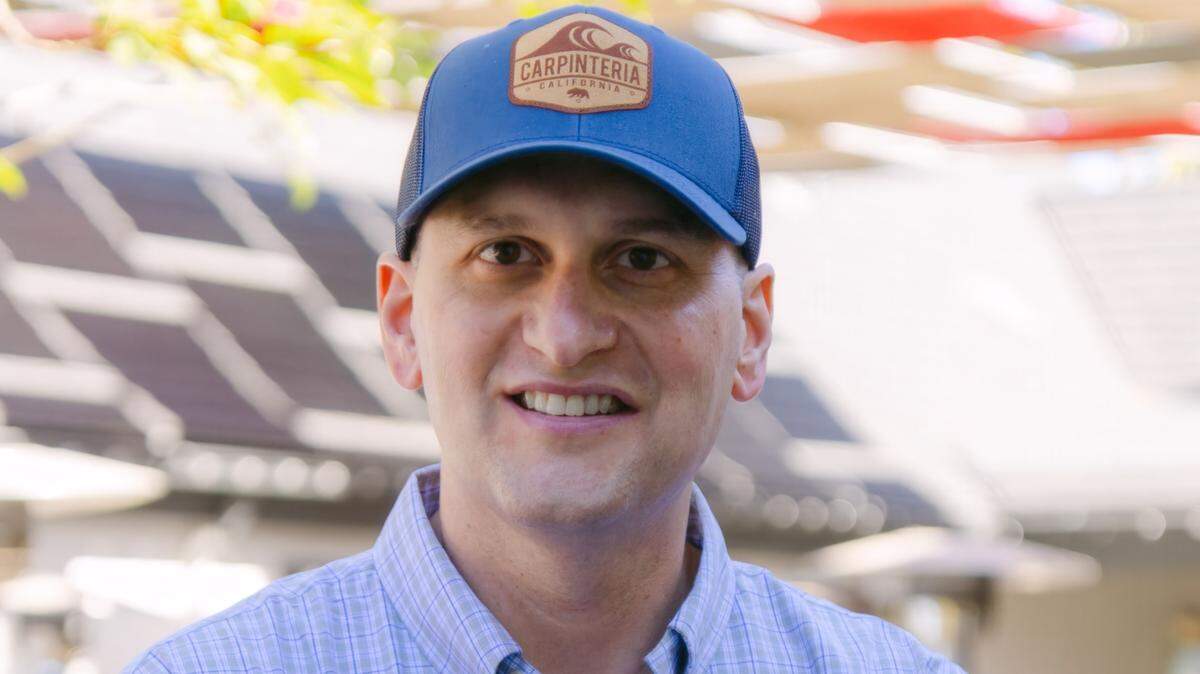 Bob Smith, a retired Navy commander, launched his campaign for California’s 24th congressional seat, challenging incumbent Salud Carbajal in the 2026 mid-term elections.