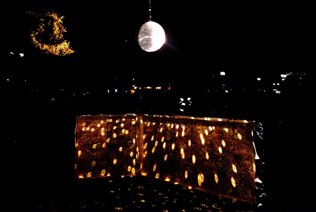 The crowd counted down when the disco ball dropped. The City of Paso Robles held its first New Year’s Eve celebration in downtown City Park, featuring live music, a bonfire and a New Year’s Eve ball drop.