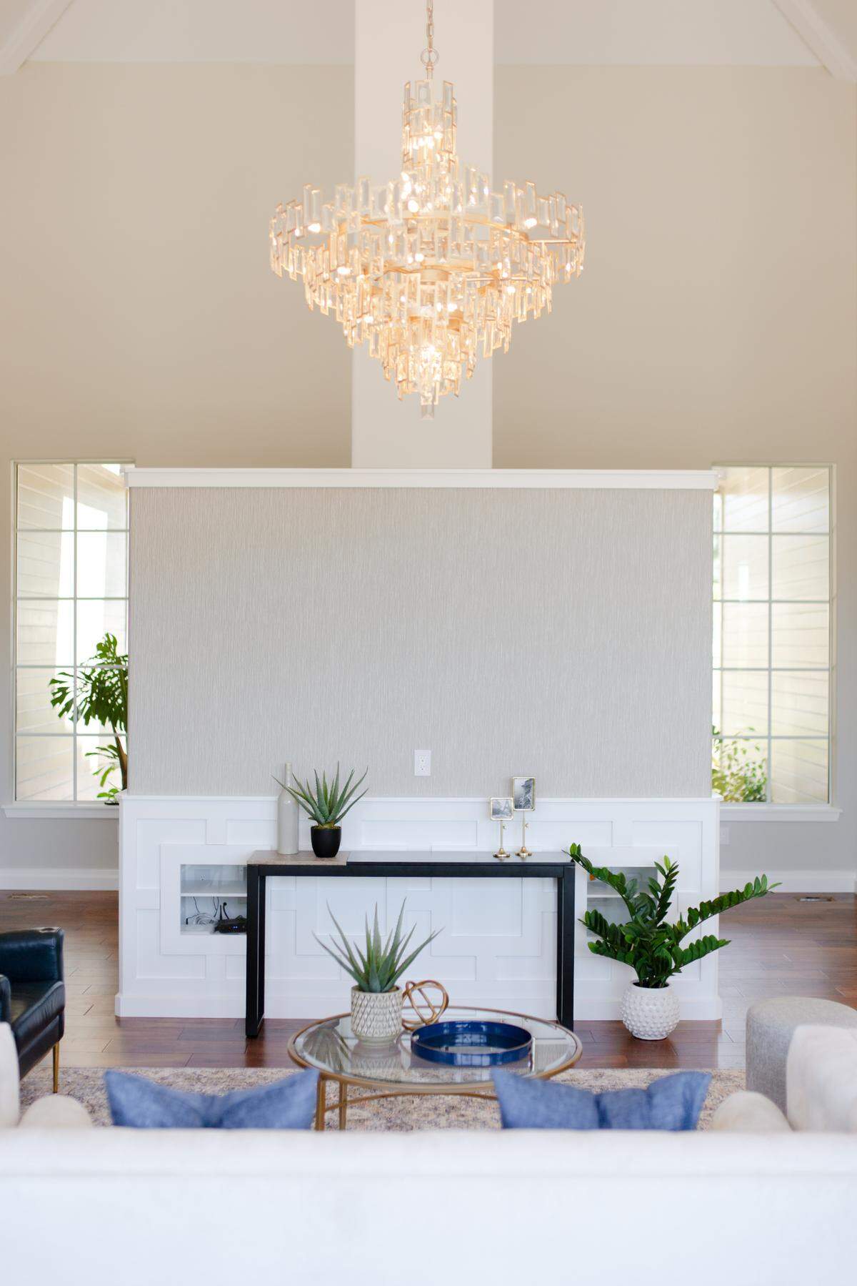 Chandeliers throughout the house add touches of elegance in Jovita and Alex Honor’s Arroyo Grande house.