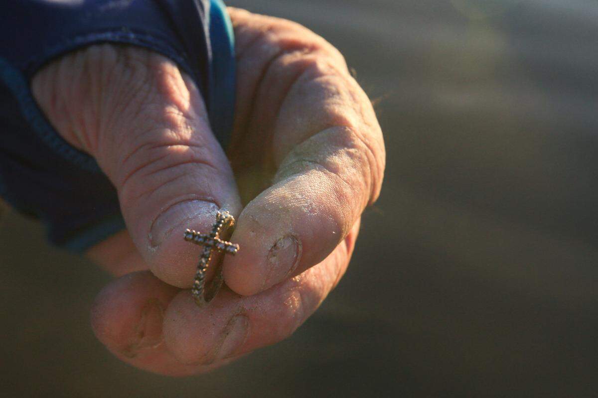 Otto Samuel found this ring with a metal detector during low tide in Pismo Beach on Monday, Nov. 16, 2020.