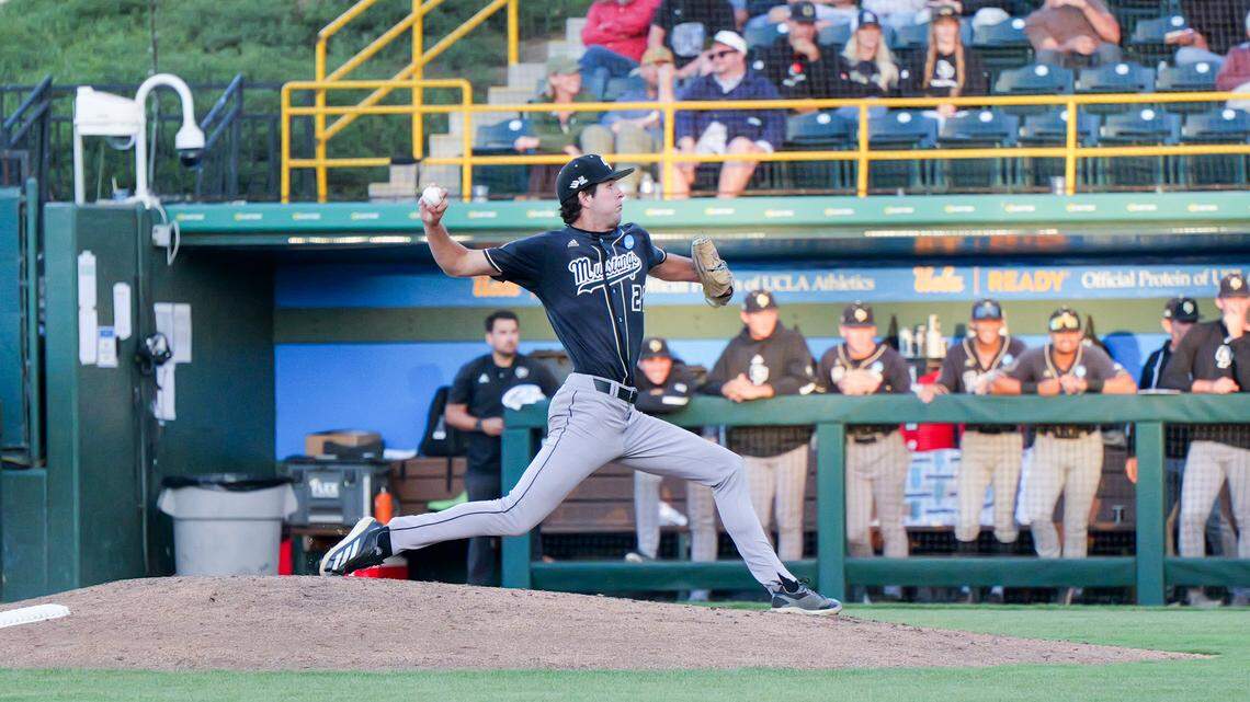 Cal Poly beats Virginia Tech, advances to winner’s bracket at L.A. Regional