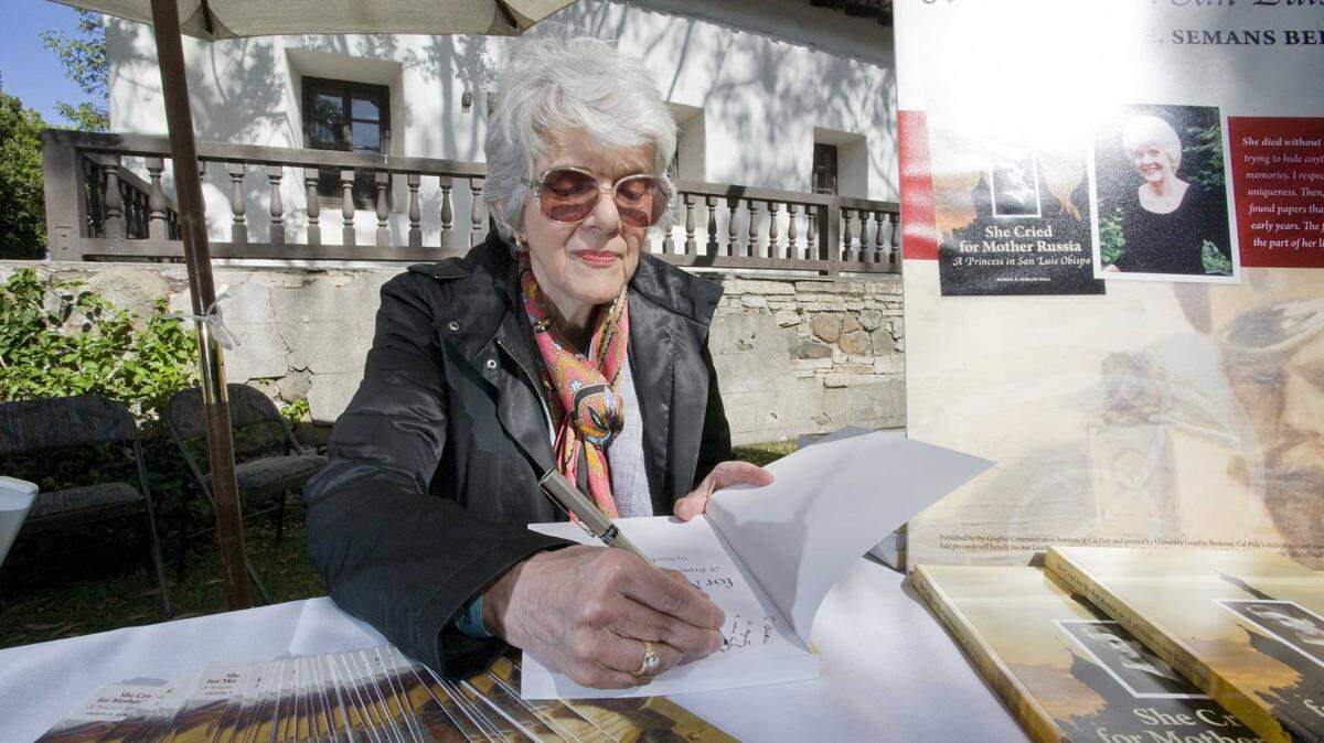 Friedl Bell at the 2009 Book and Author Festival