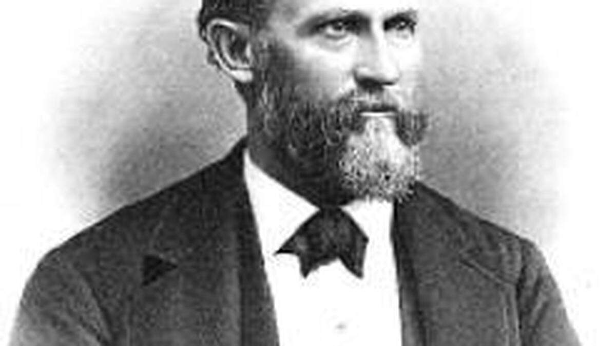 Edgar W. Steele is shown in 1883. He thought he got a great deal on ranch land, only to pay much more later.