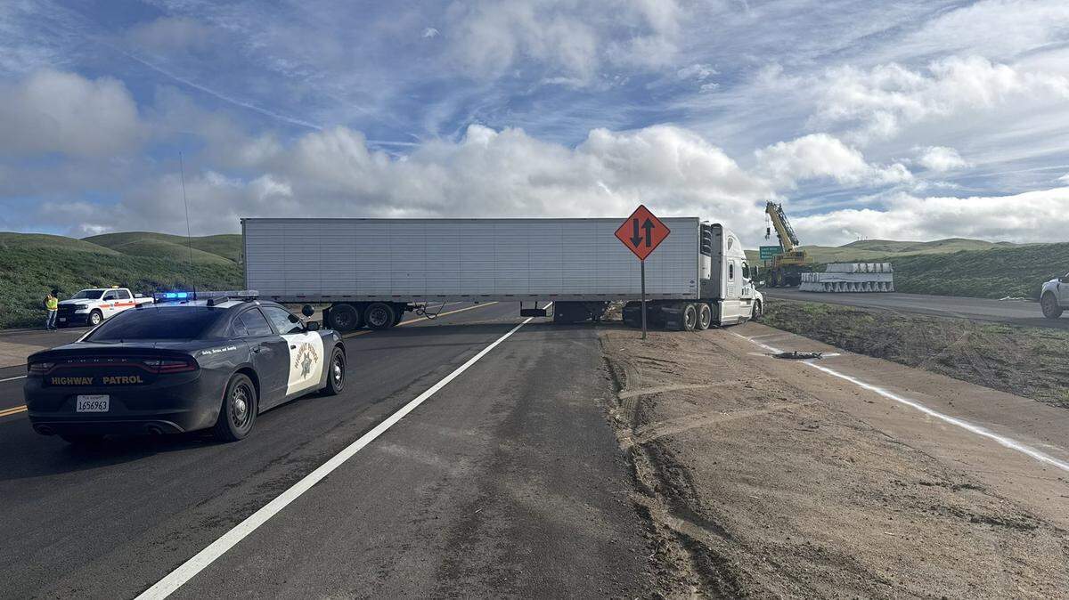 One-way traffic control was in place after the driver of a big rig truck on Highway 46 got stuck trying to make a U-turn across the roadway on Jan. 5, 2026.