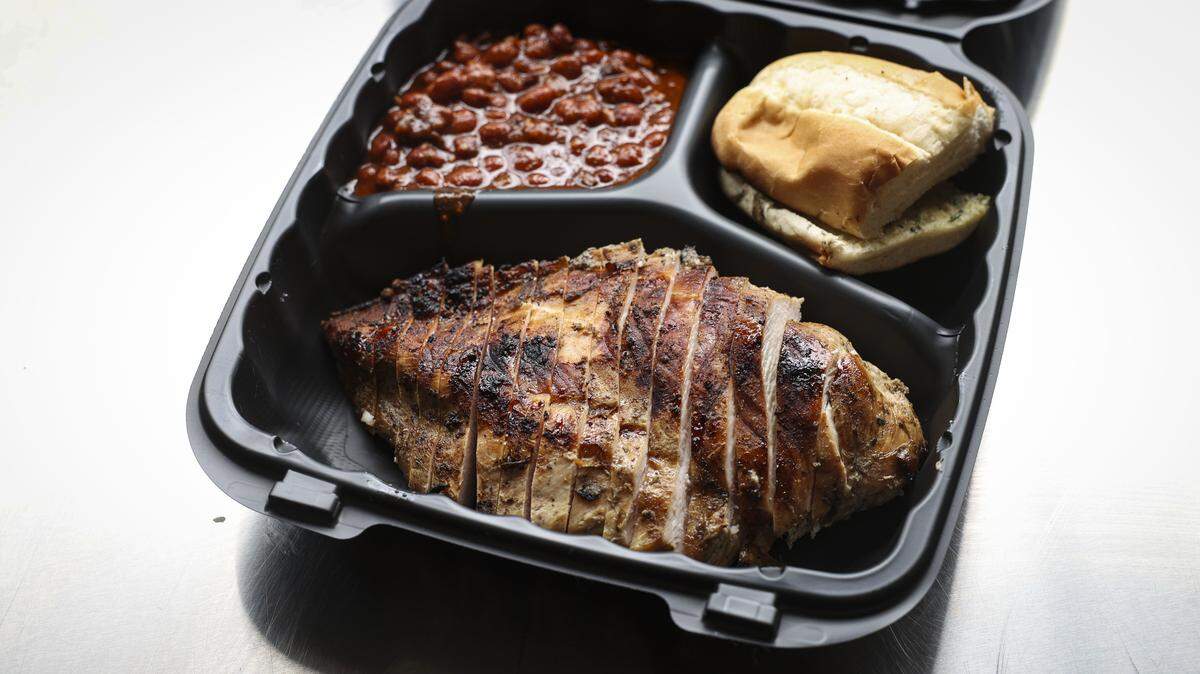 Moss Lane Ranch BBQ is open sharing a location with The Human Bean in Atascadero. They serve Santa Maria style barbecued chicken beans and garlic bread.