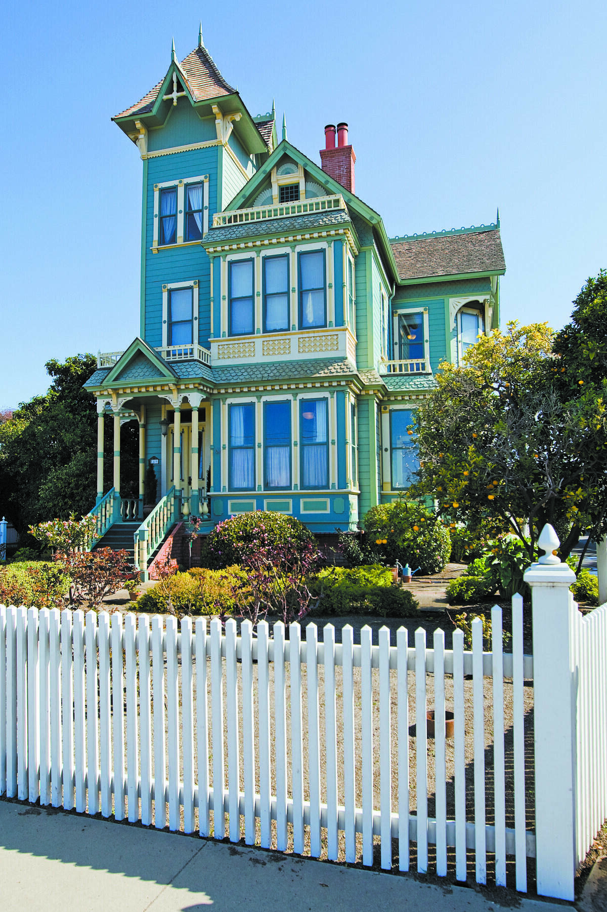 Alice is a young child who reportedly haunts the Pitkin-Conrow estate in Arroyo Grande, which was built by the Pitkin family in 1890 and is now used as a wedding venue.