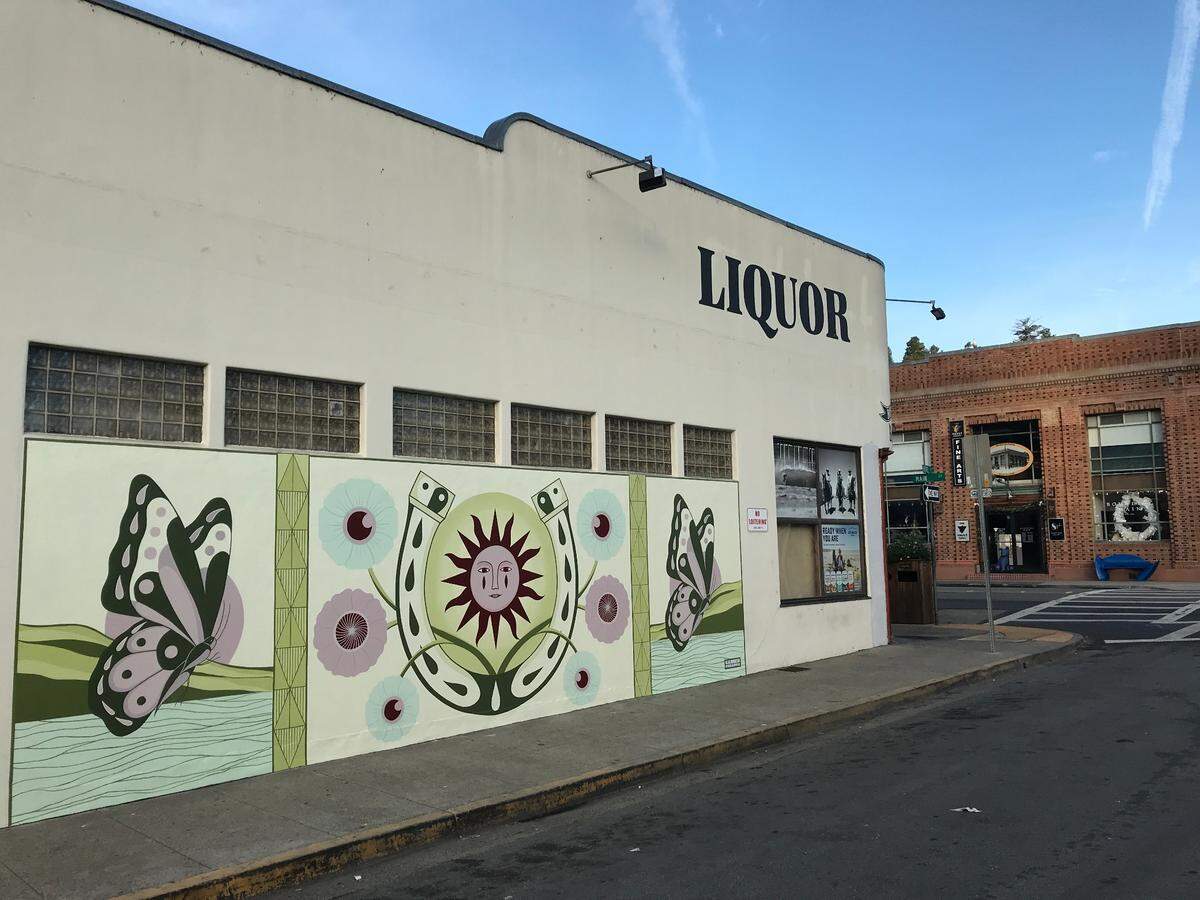 A new mural at the corner of Main and Bridge streets in the historic East Village of Cambria pays tribute to the monarch butterfly migration.