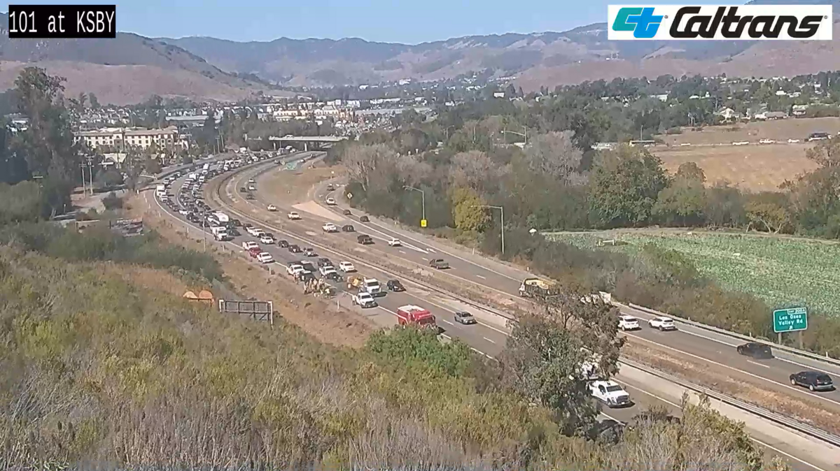 Overturned machinery slows Highway 101 traffic to a crawl in SLO