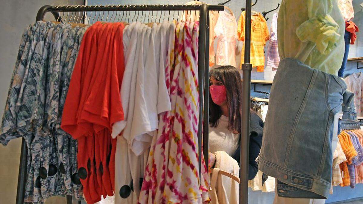 Kimberly Chaban of Huron, Ohio, shops at Anthropologie clothing store in Crocker Park in May 2020. The retail chain is opening a location in San Luis Obispo in September 2021.
