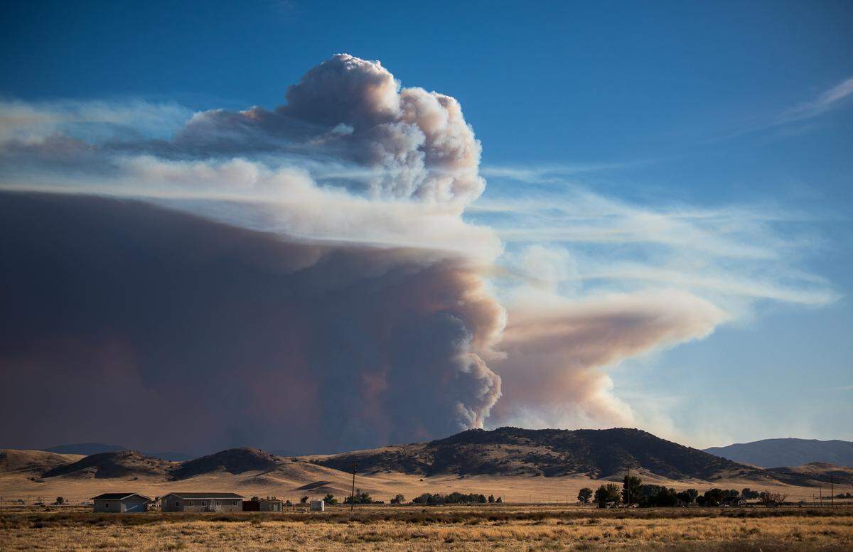 The Gifford Fire burns in eastern San Luis Obispo County in a view from California Valley on Aug. 4, 2025.
