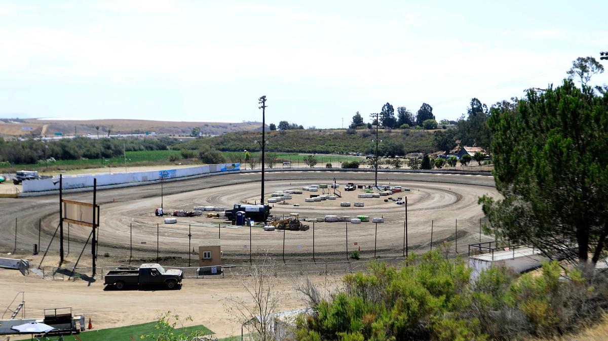 Santa Maria Raceway is shutting down indefinitely due to legal fees and a dispute with the neighboring homeowners association.