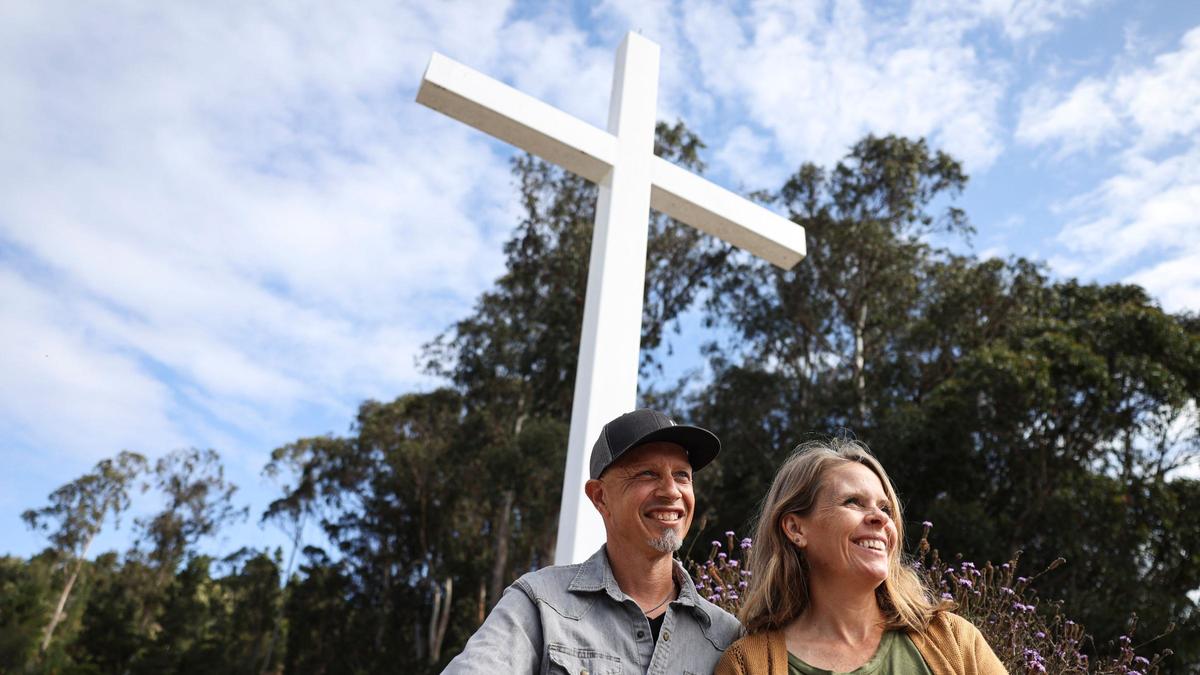 The new Pastor of Cambria Vineyard Church is Adam Babcock, is wife is Leslie Babcock. They came to Cambria from his most recent ministry in Tanzania.