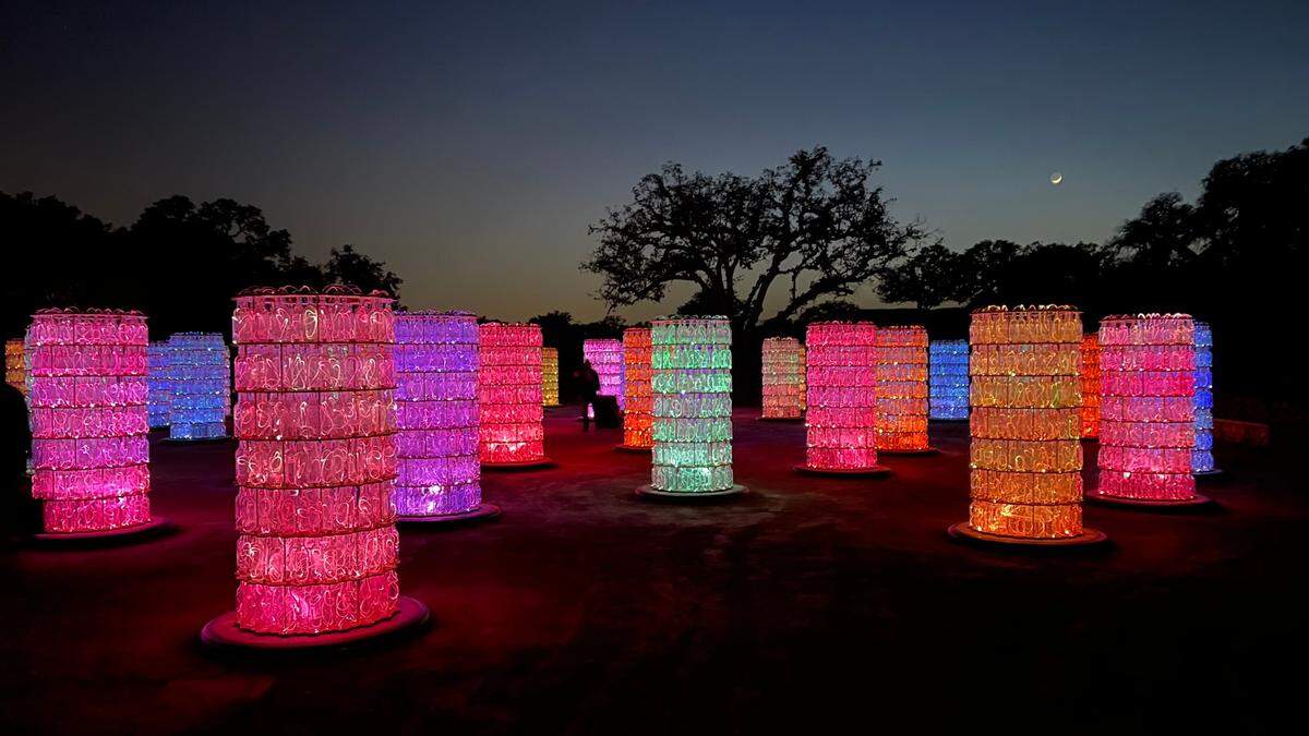 The newest attraction at the Sensorio Field of Light in Paso Robles is called Light Towers, a display of 69 columns assembled from 17,388 bottles illuminated by fiberoptic threads that gradually change colors. Each tower has 252 bottles.