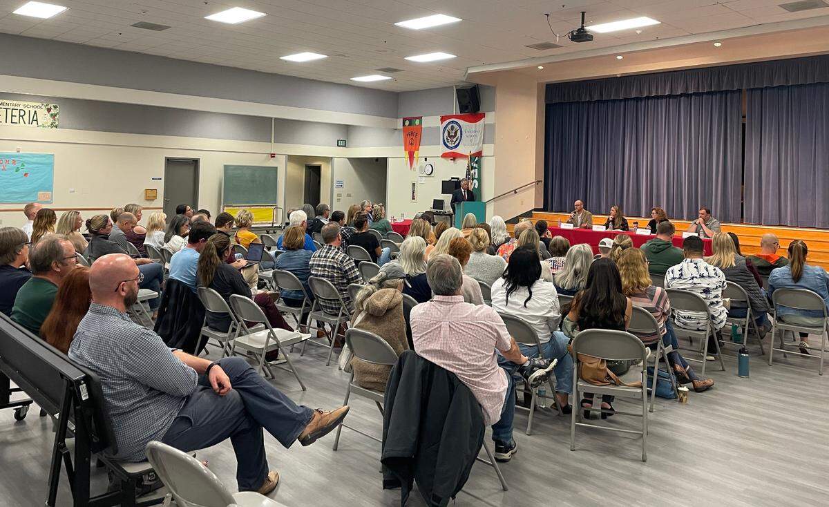 Candidates for the Templeton Unified School District board of trustees answered questions during a League of Women Voters forum held at Vineyard Elementary School in western Templeton on Oct. 12.