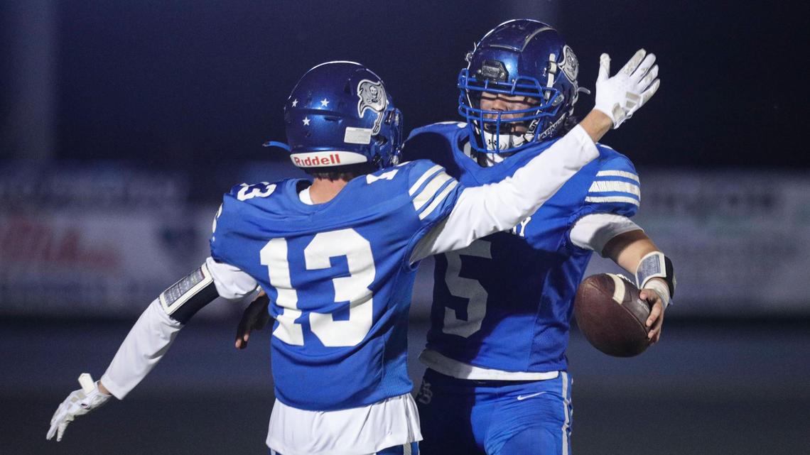 Only one SLO County team advances in tough opening round of CIF football playoffs