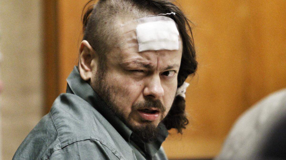 Andrew Gilbertson, shown here during his 2015 bank robbery trial, was arrested on Sept. 1, 2021, on suspicion of attempting to rob another bank in Paso Robles. Gilbertson made headlines in 2015 when he ate his own feces during his trial.