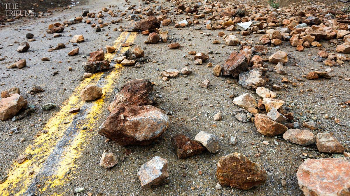 Rocks falling off the hillside the size of bowling balls on Highway 41 between Morro Bay and Atascadero.