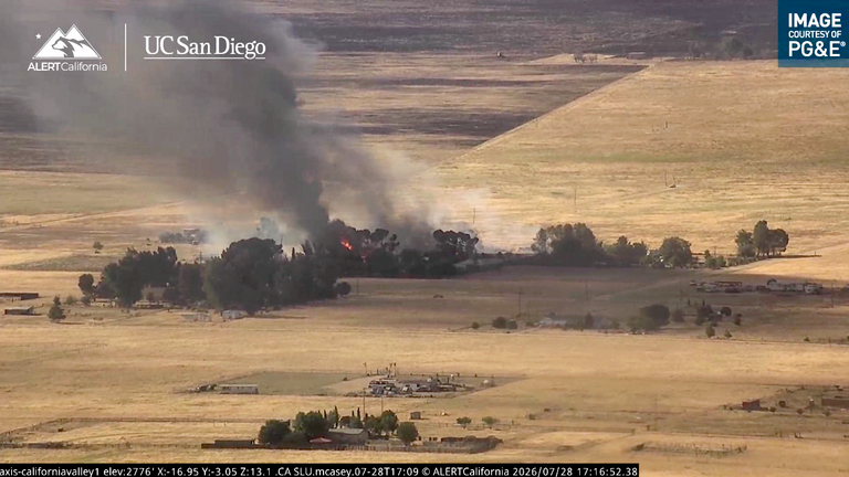 Structure threatened as fire spreads to vegetation in rural SLO County